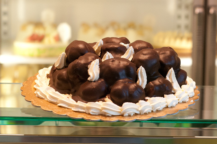 Profitterol al cioccolato